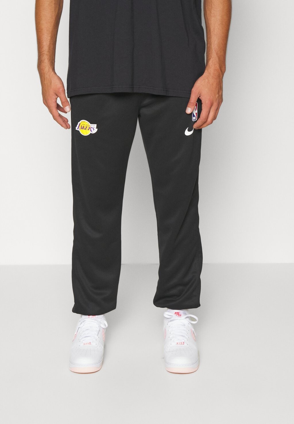 

Спортивные брюки Nike