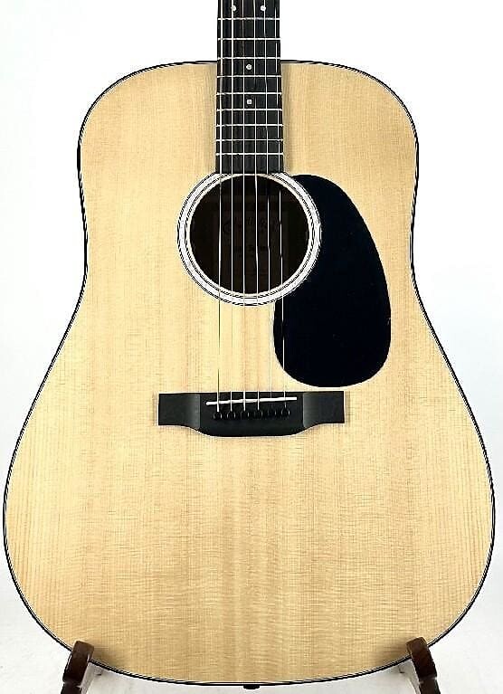 

Акустическая гитара Martin Road Series D12E-01 Acoustic Electric Guitar with Gigbag