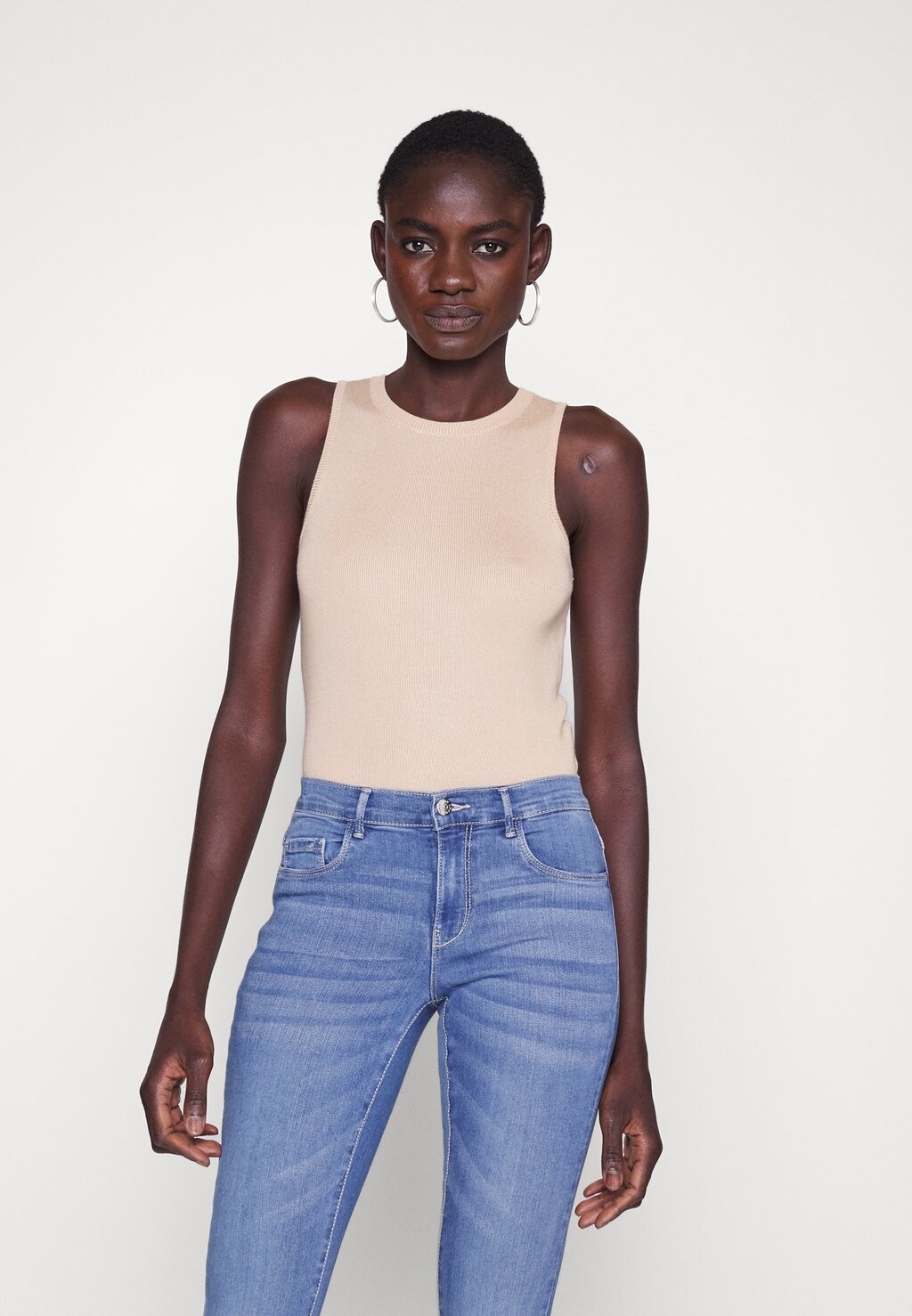 

Свитер Vero Moda, Серый