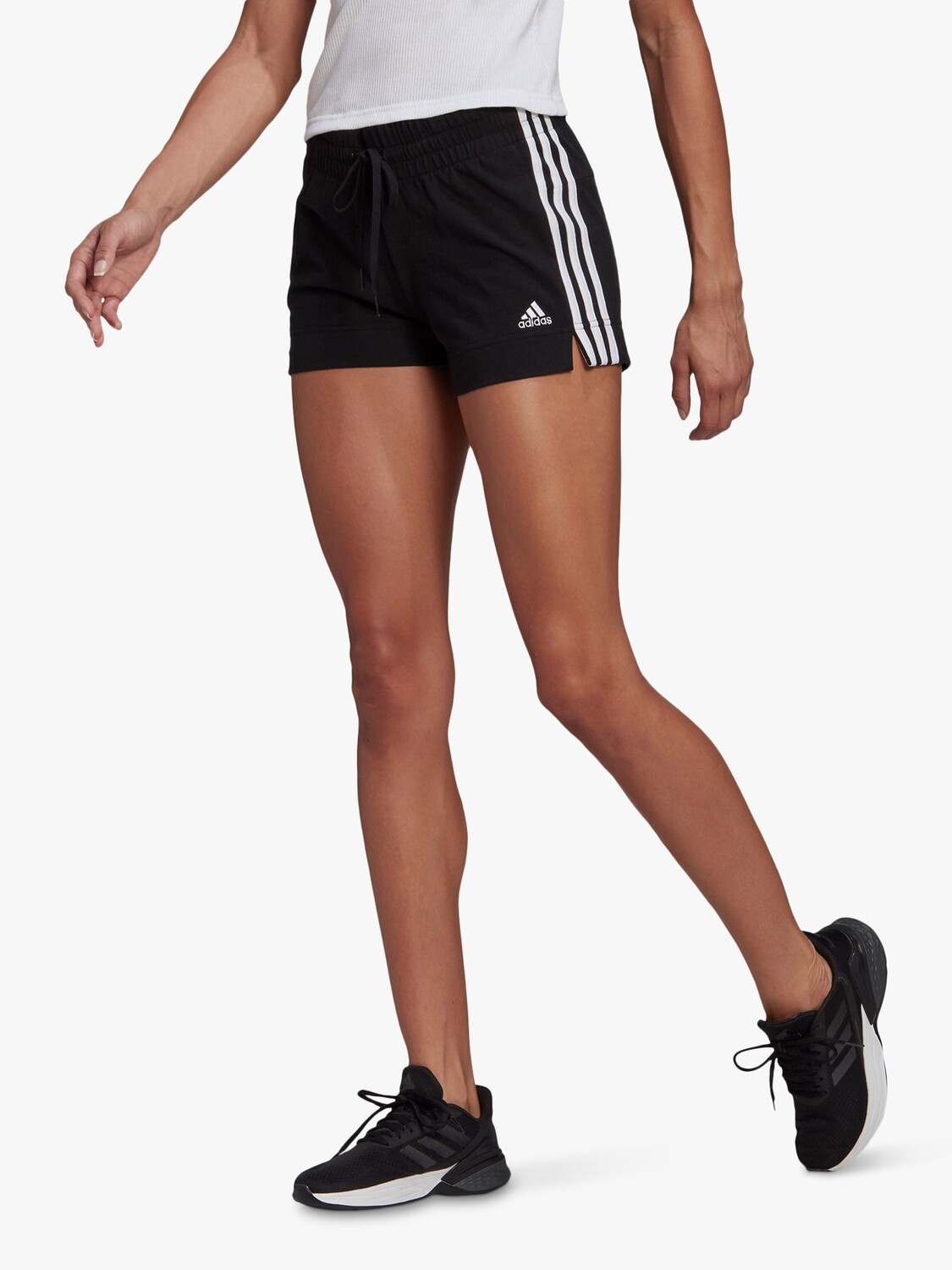 

Узкие спортивные шорты Essentials с 3 полосками adidas, черно-белый