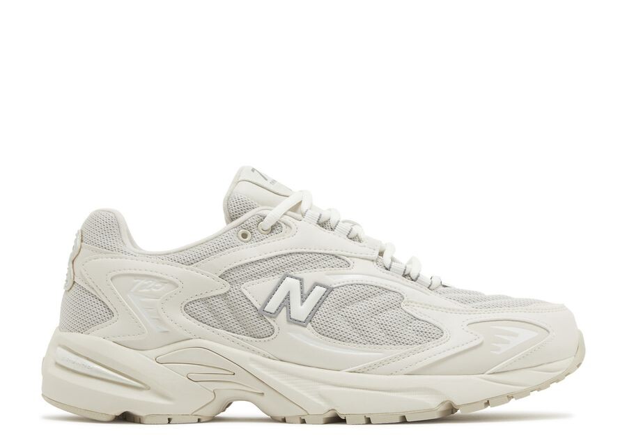 

Кроссовки New Balance New Balance 725, цвет Moonbeam