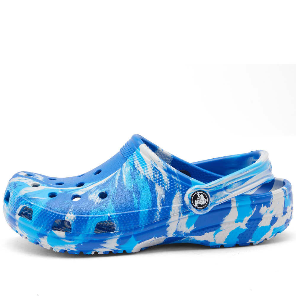 

Классические мраморные сабо Crocs, мультиколор