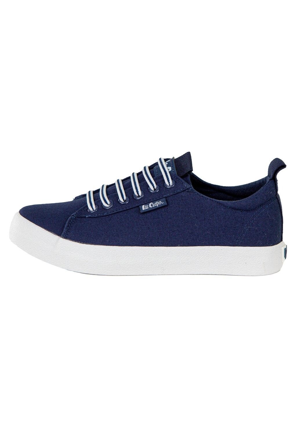 

Кроссовки на шнуровке Lee Cooper, темно-синий