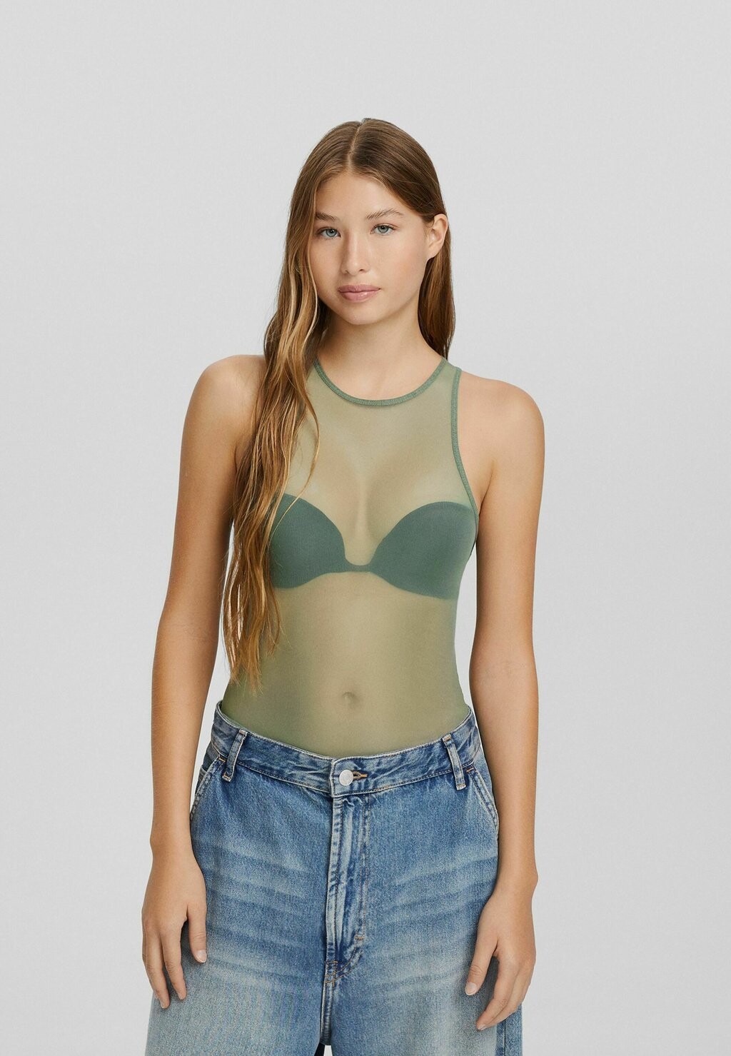 

Топ Bershka, хаки