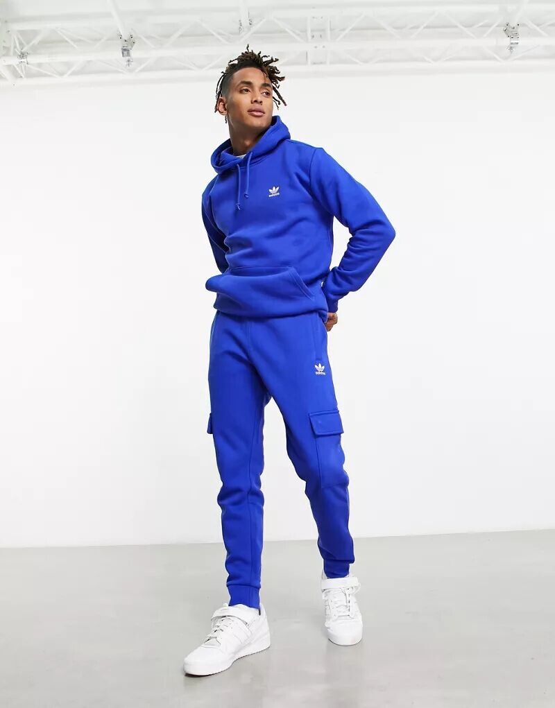

Синие джоггеры-карго с логотипом adidas Originals Trefoil Essentials