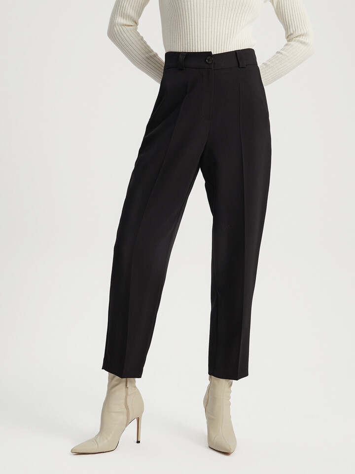 

Брюки BGN Hose, черный
