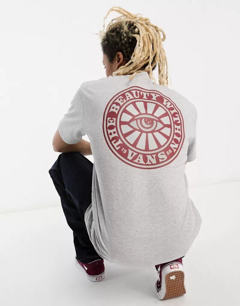 

Серая футболка Vans с принтом Beauty Within на спине