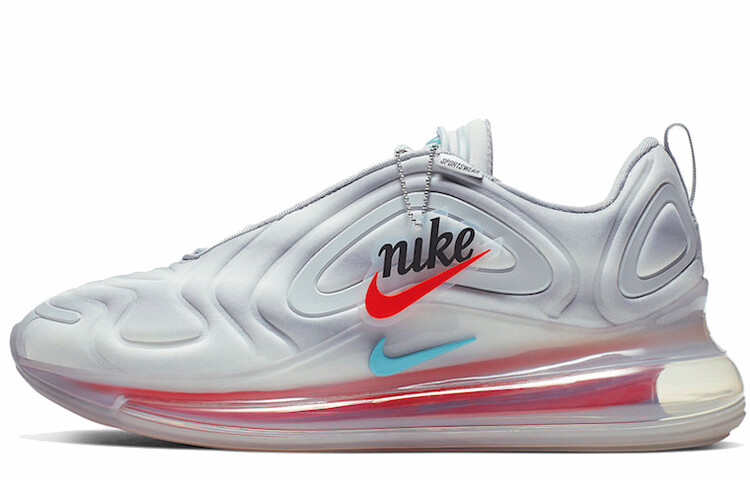 

Nike Air Max 720 Гордость