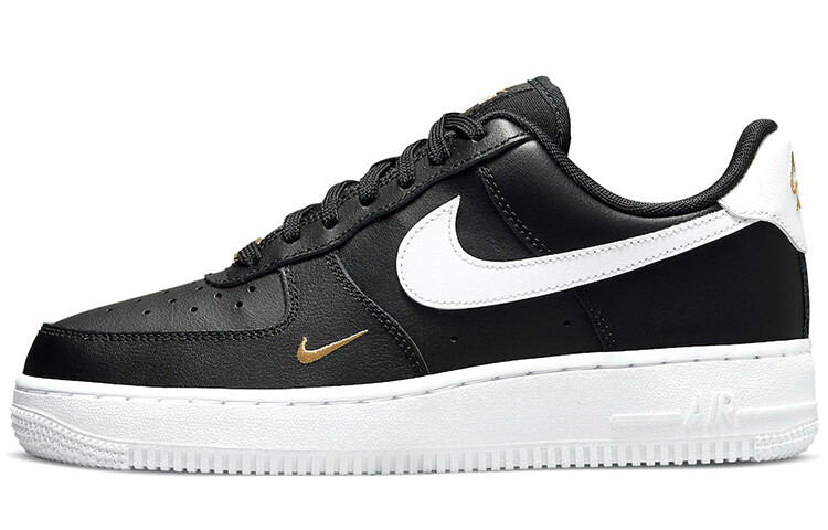 

Nike Air Force 1 '07 Essential Черный/Белый/Золотой
