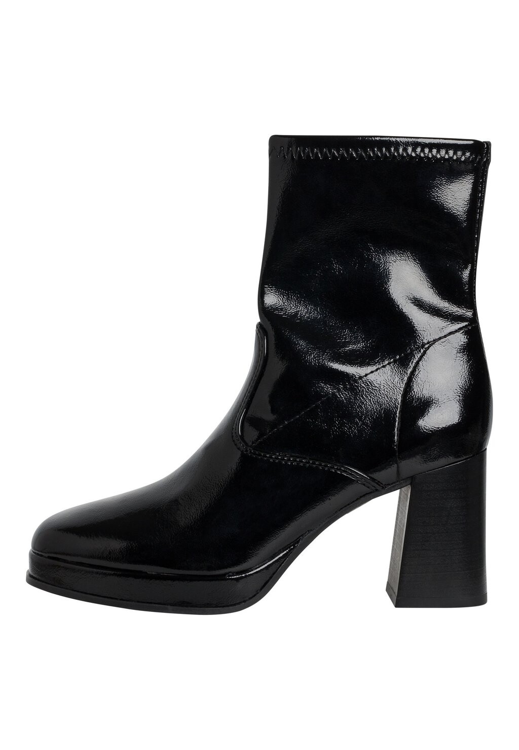 

Ботинки с платформой Tamaris, цвет black patent