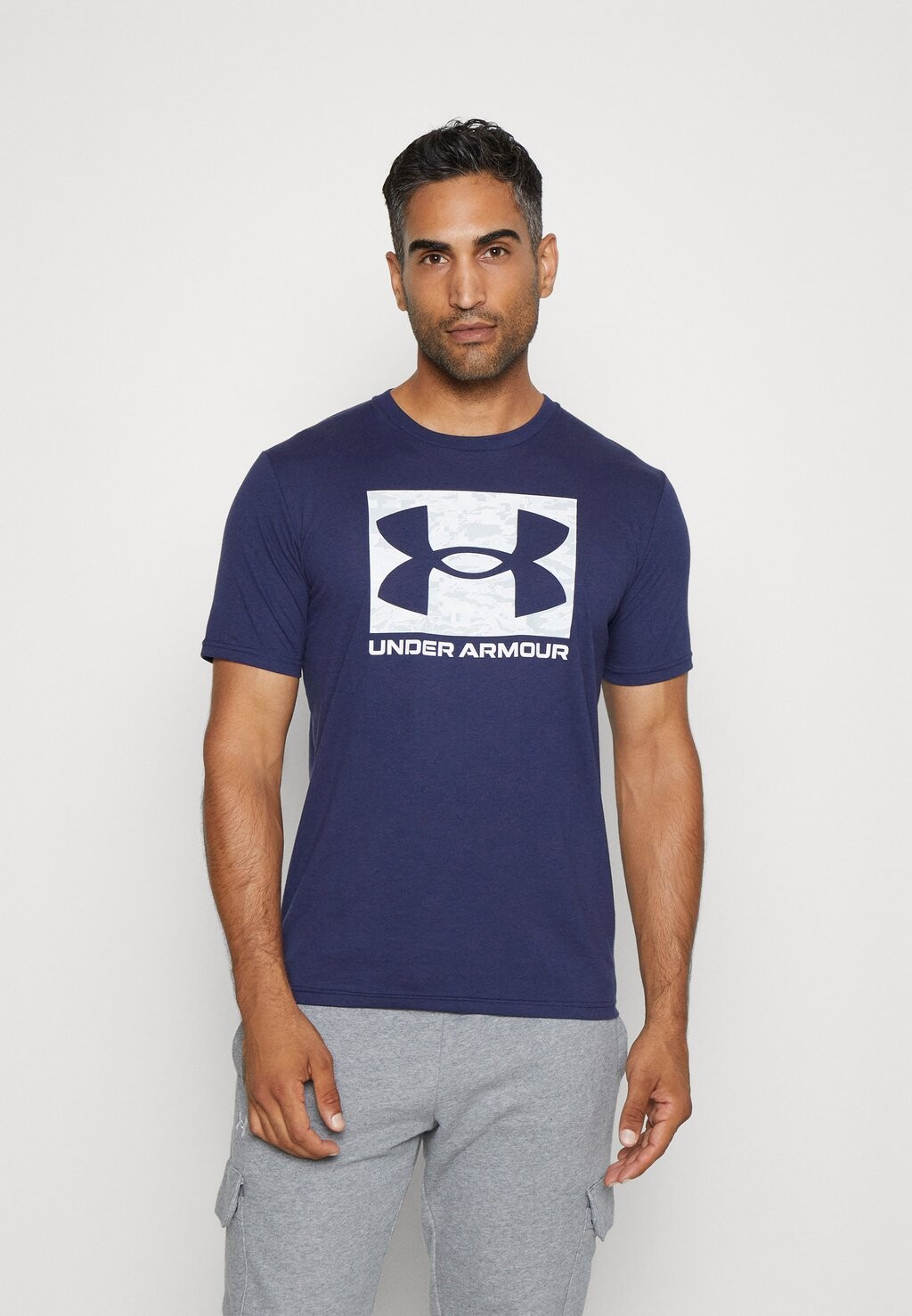 

Футболка Under Armour