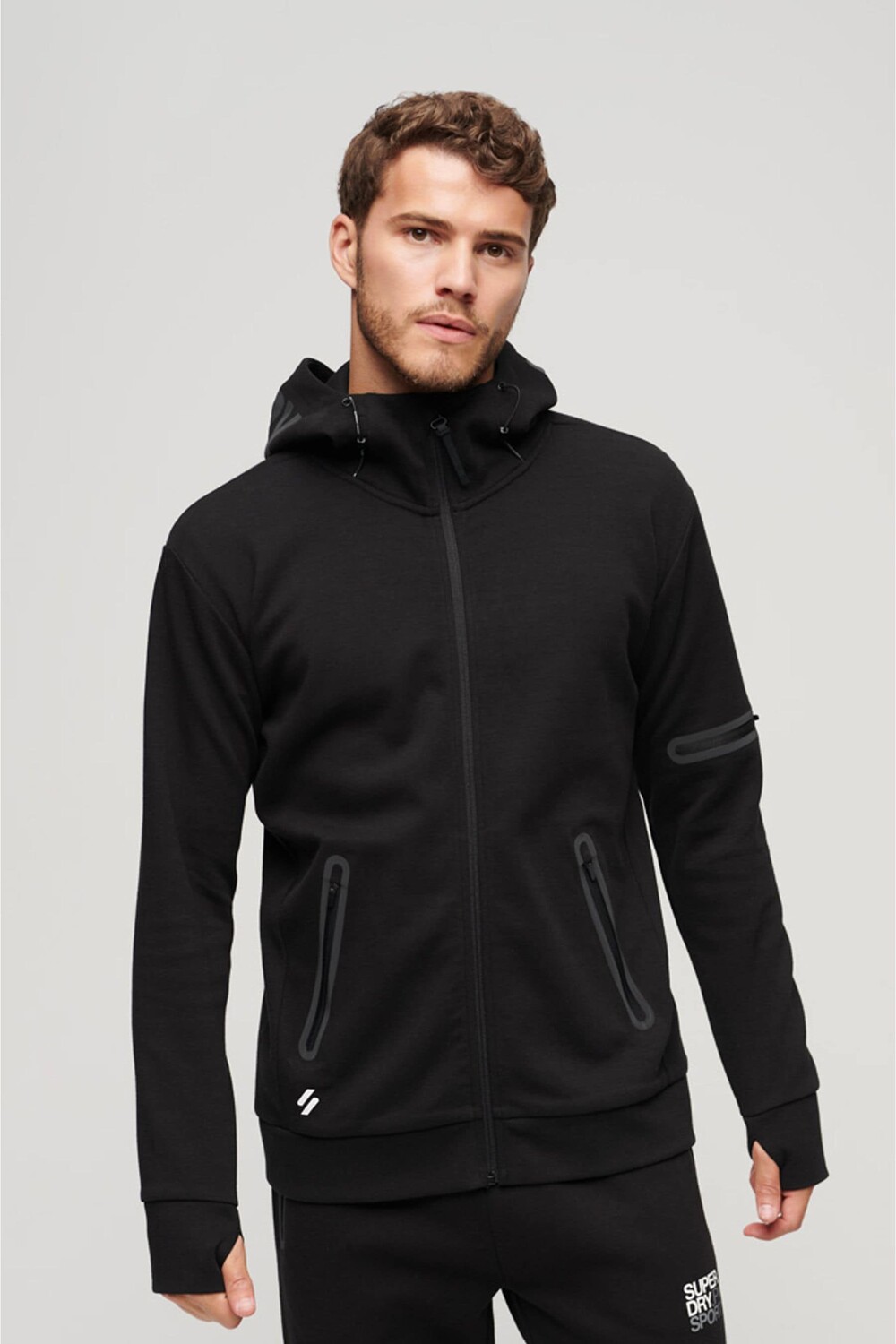 

Толстовка Gymtech на молнии Superdry, черный