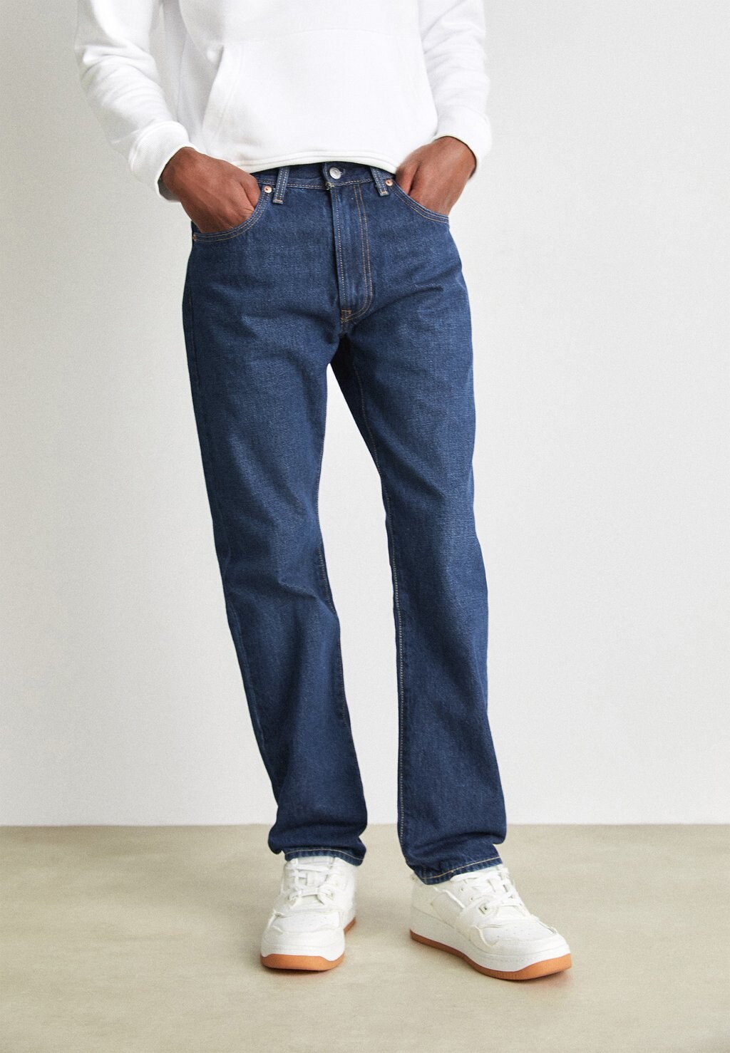 

Джинсы прямого кроя Levi's 551Z Authentic Straight