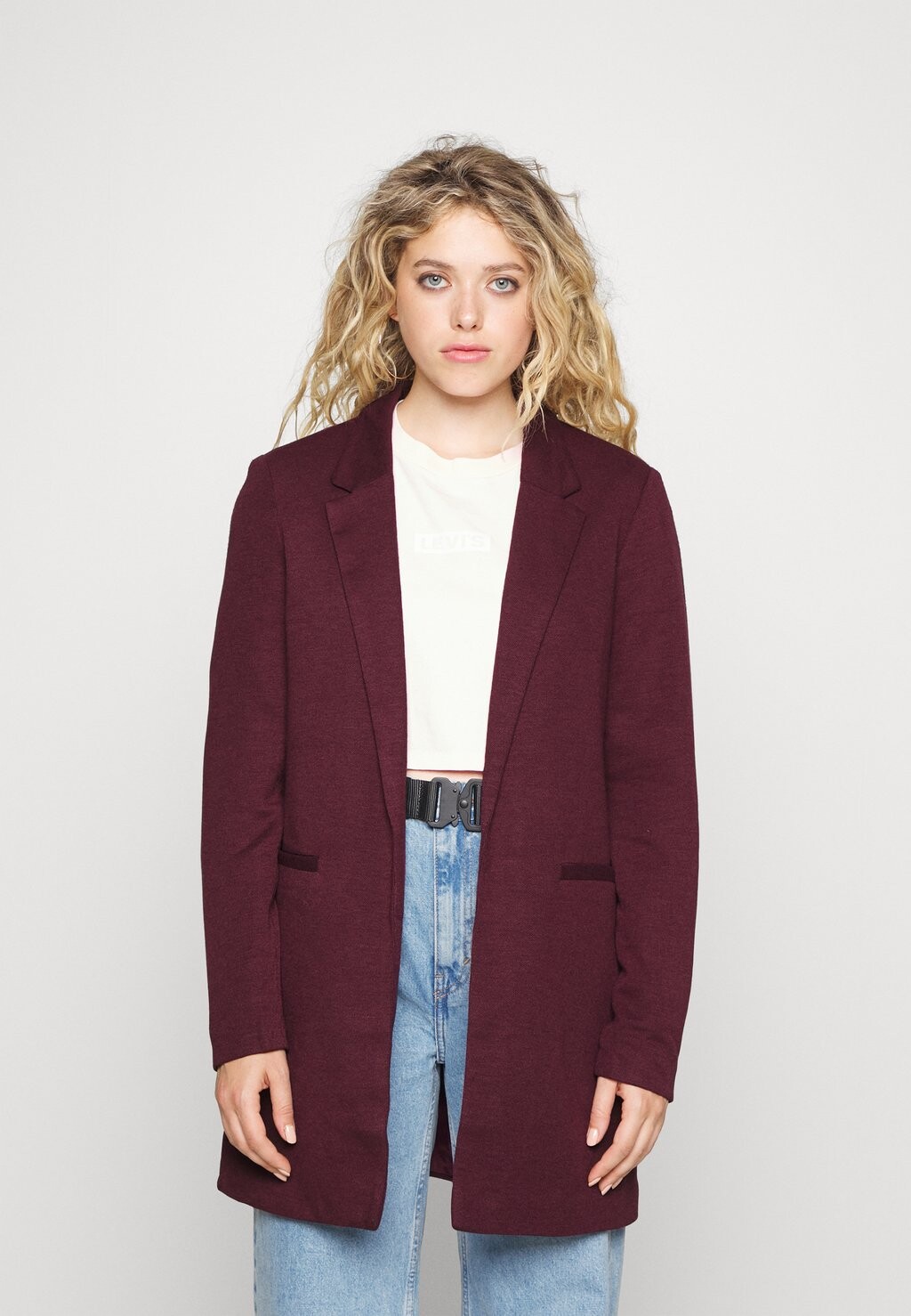 

Блейзер Vero Moda