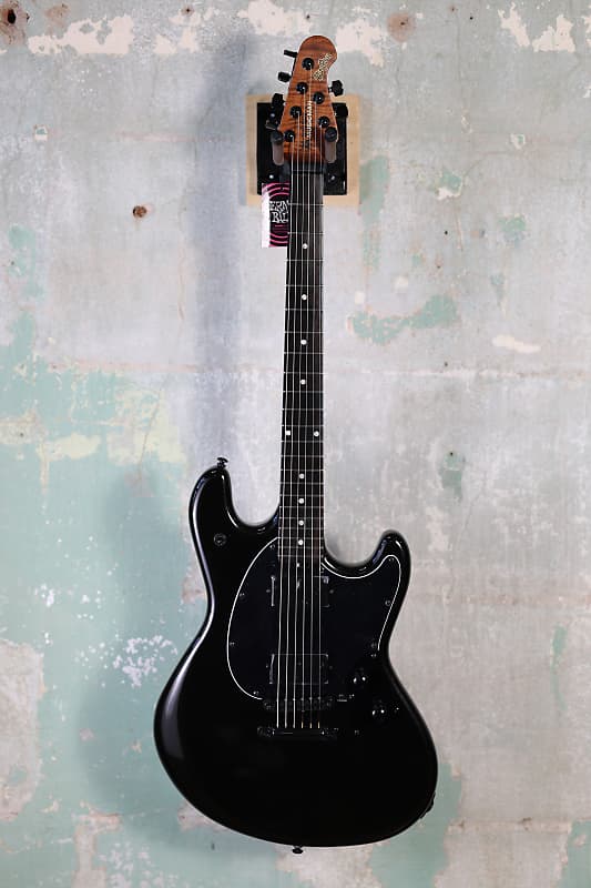 цена Электрогитара Ernie Ball Music Man StingRay HT Electric Guitar - Midnight Rider