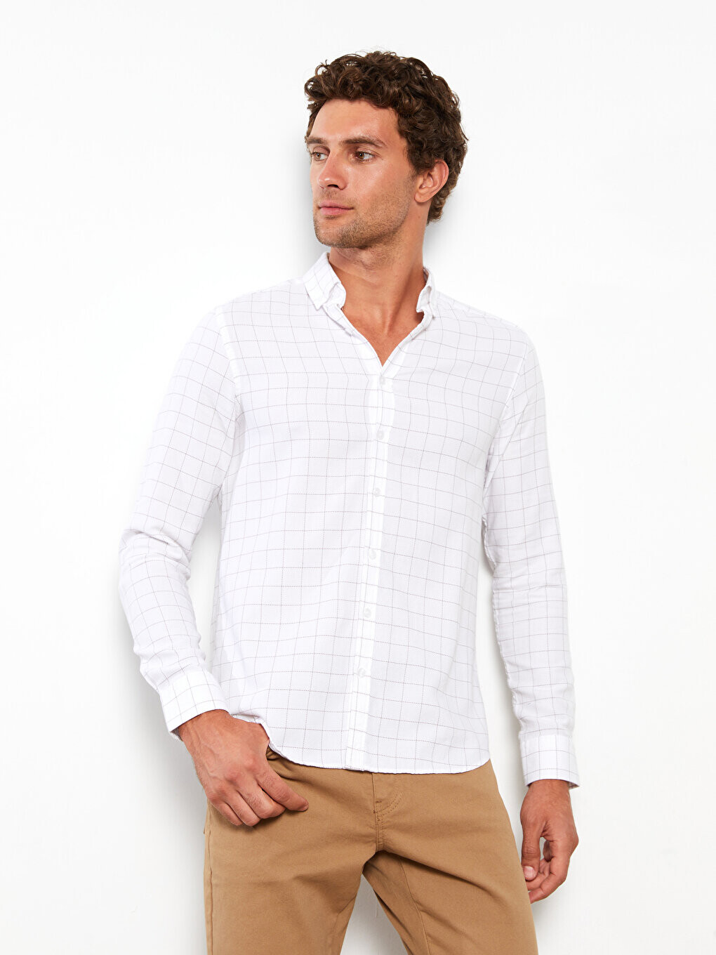 

Мужская рубашка в клетку с длинными рукавами Slim Fit Dobby LCWAIKIKI Classic, экрю плед
