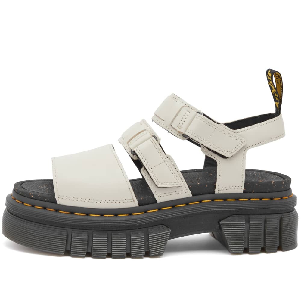 

Сандалии Dr. Martens Ricki с 3 ремешками