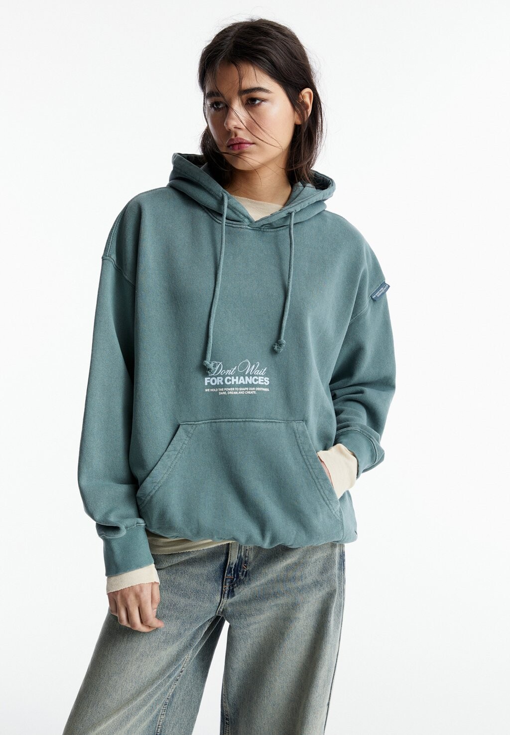 

Толстовка Slogan PULL&BEAR, цвет evergreen