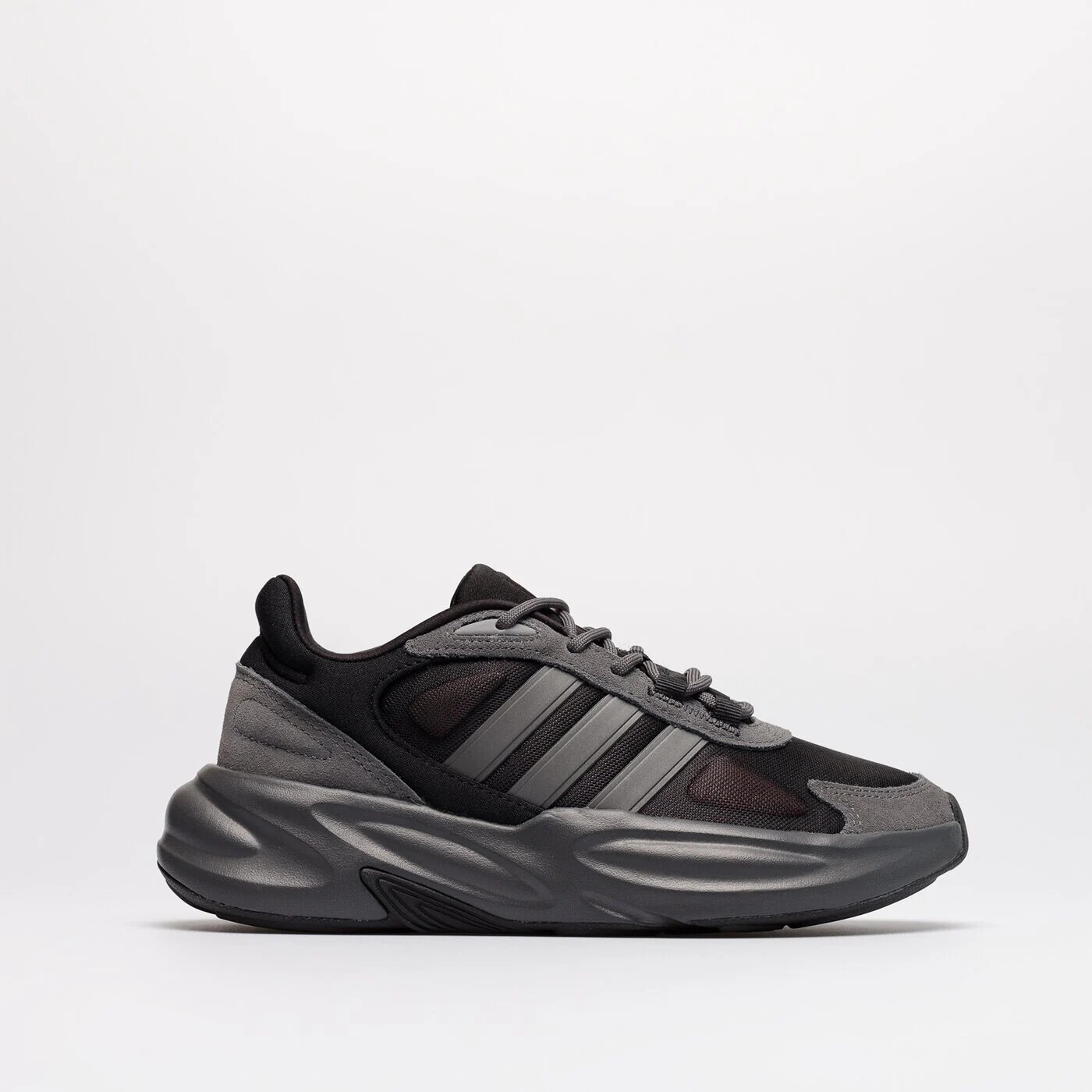 

Кроссовки Adidas Ozelle, черный