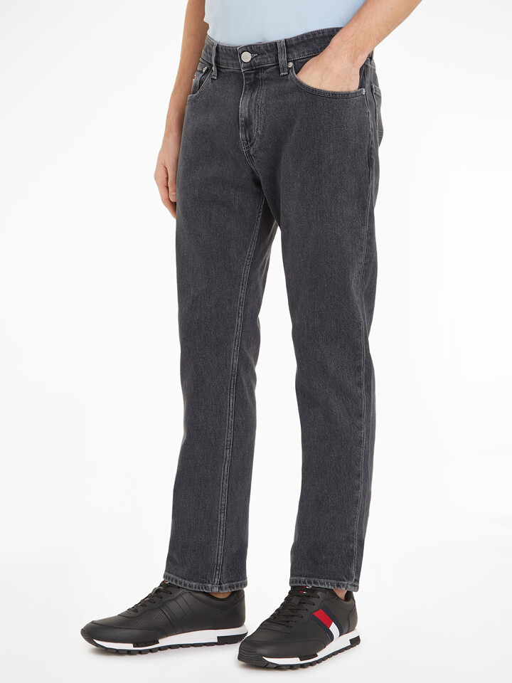 

Джинсы Tommy Hilfiger Regular fit, черный