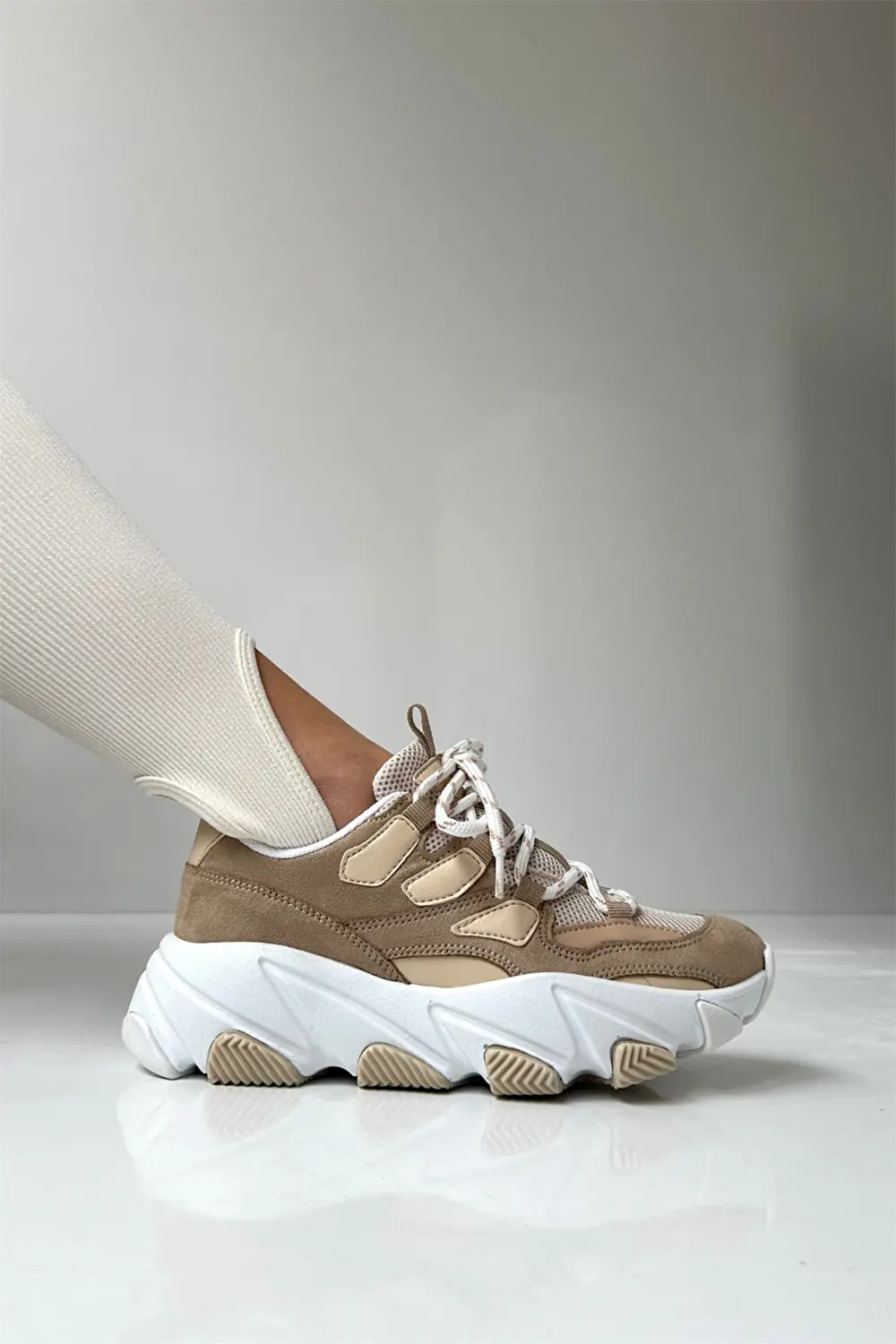 

Женская спортивная обувь БЕЖЕВАЯ Mupa Shoes, бежевый
