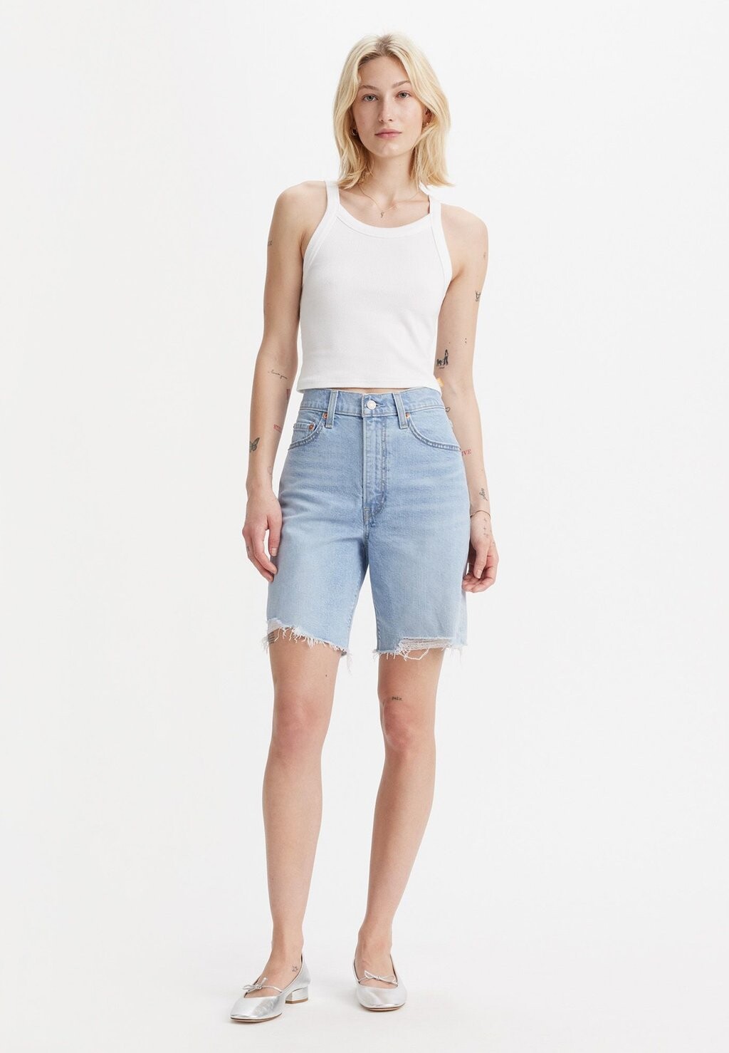 

Джинсовые шорты RIBCAGE BERMUDA Levi's, цвет Bubble Burst