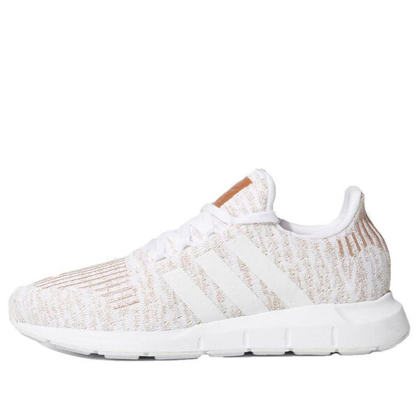 

Кроссовки Swift Run Adidas, белый