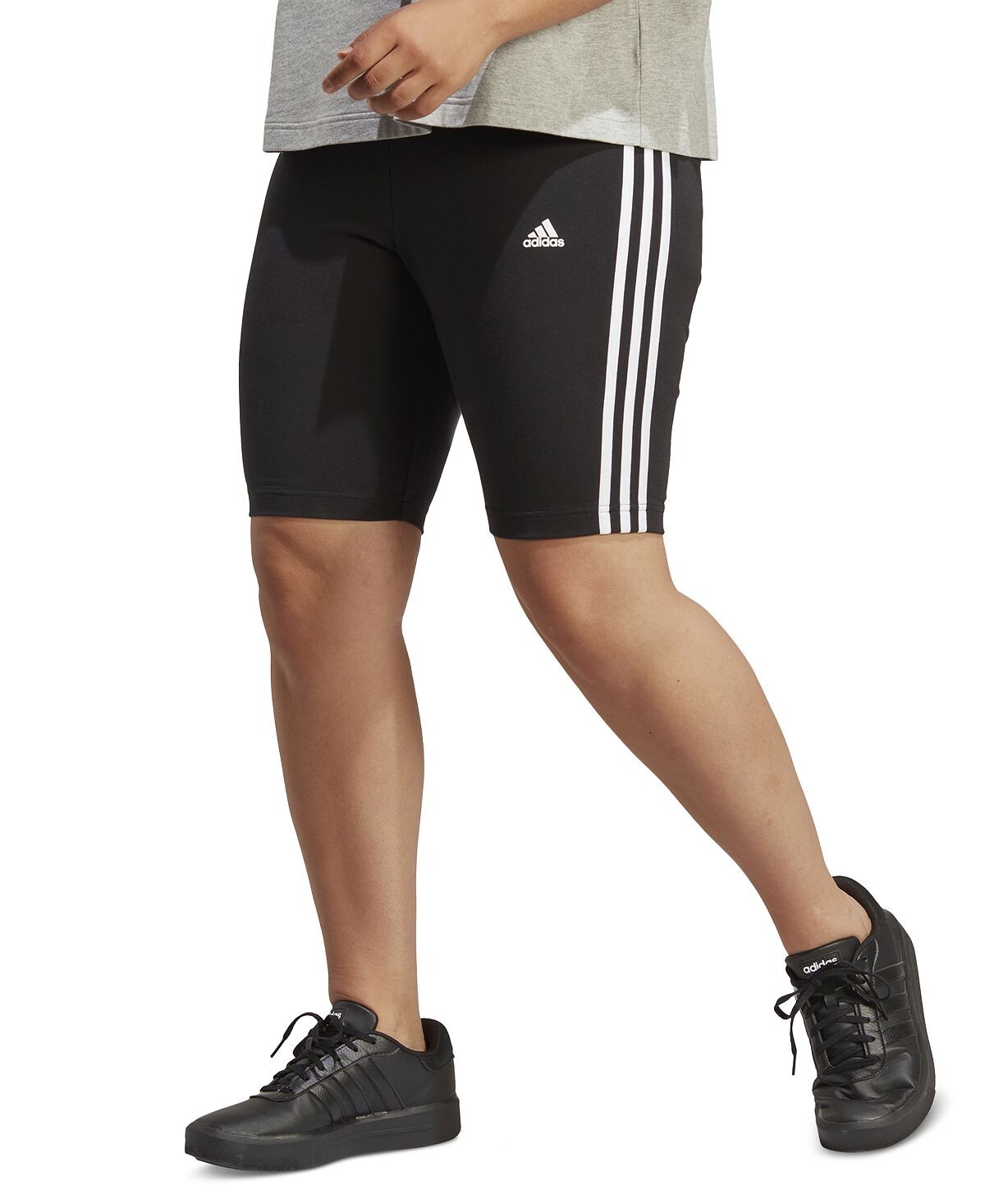 

Велосипедные шорты больших размеров с 3 полосками Essentials adidas