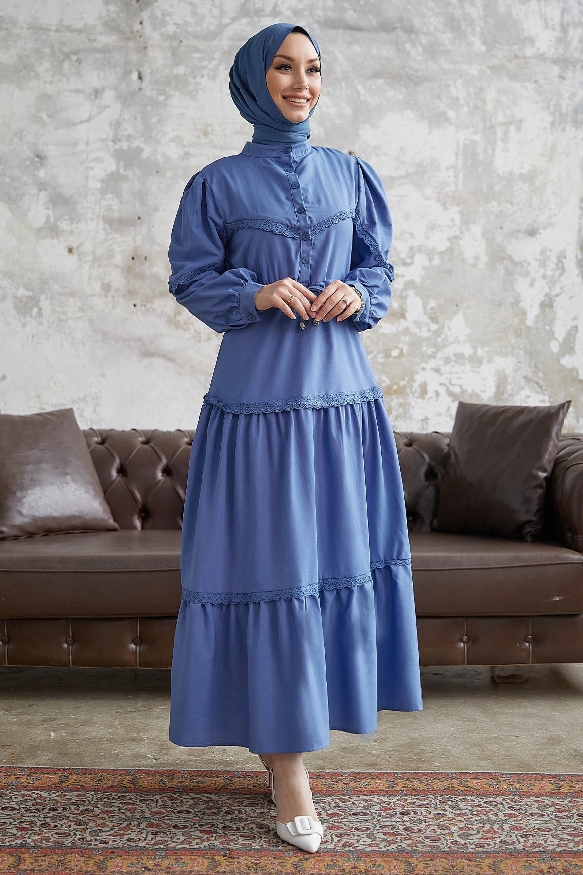 Платье с объемными рукавами из гипюра - Индиго InStyle, темно-синий