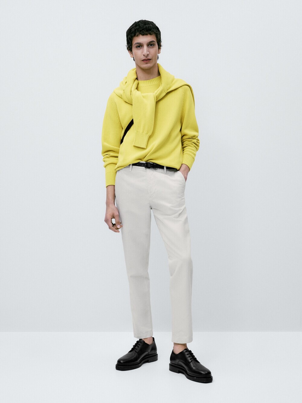 

Зауженные чиносы из смешанного льна Massimo Dutti