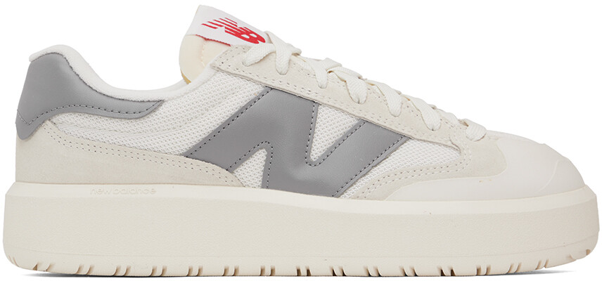 

Бело-серые кроссовки New Balance CT302