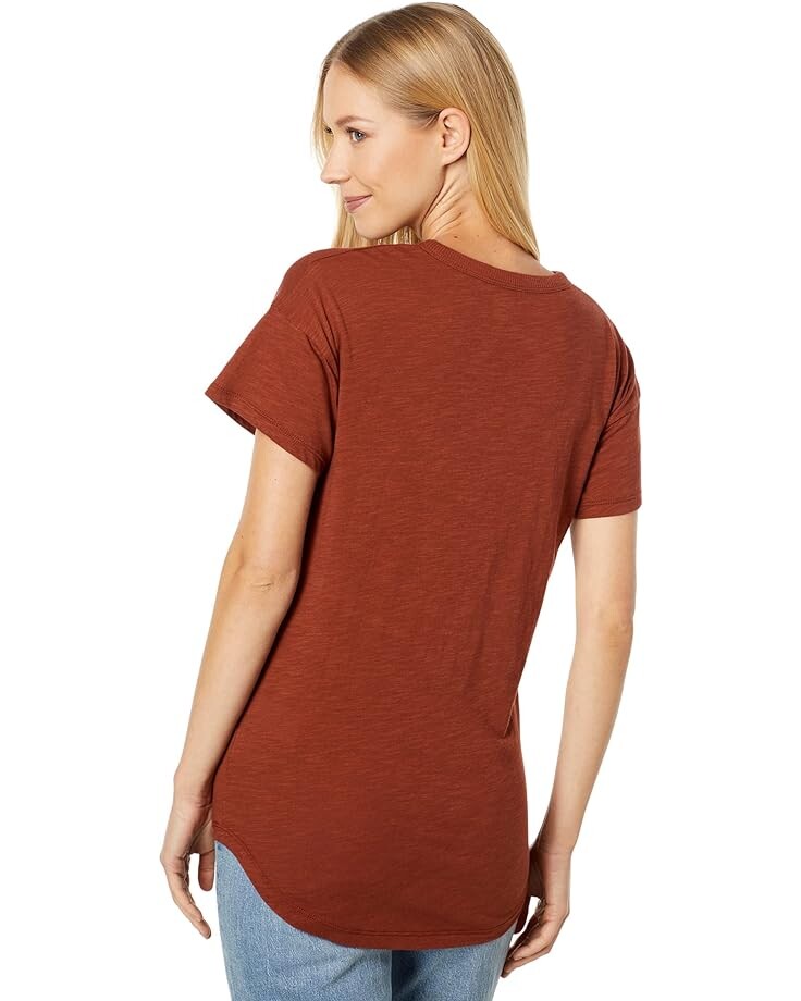 

Футболка Madewell Whisper Cotton Rib-Crewneck Tee, цвет Dusty Redwood