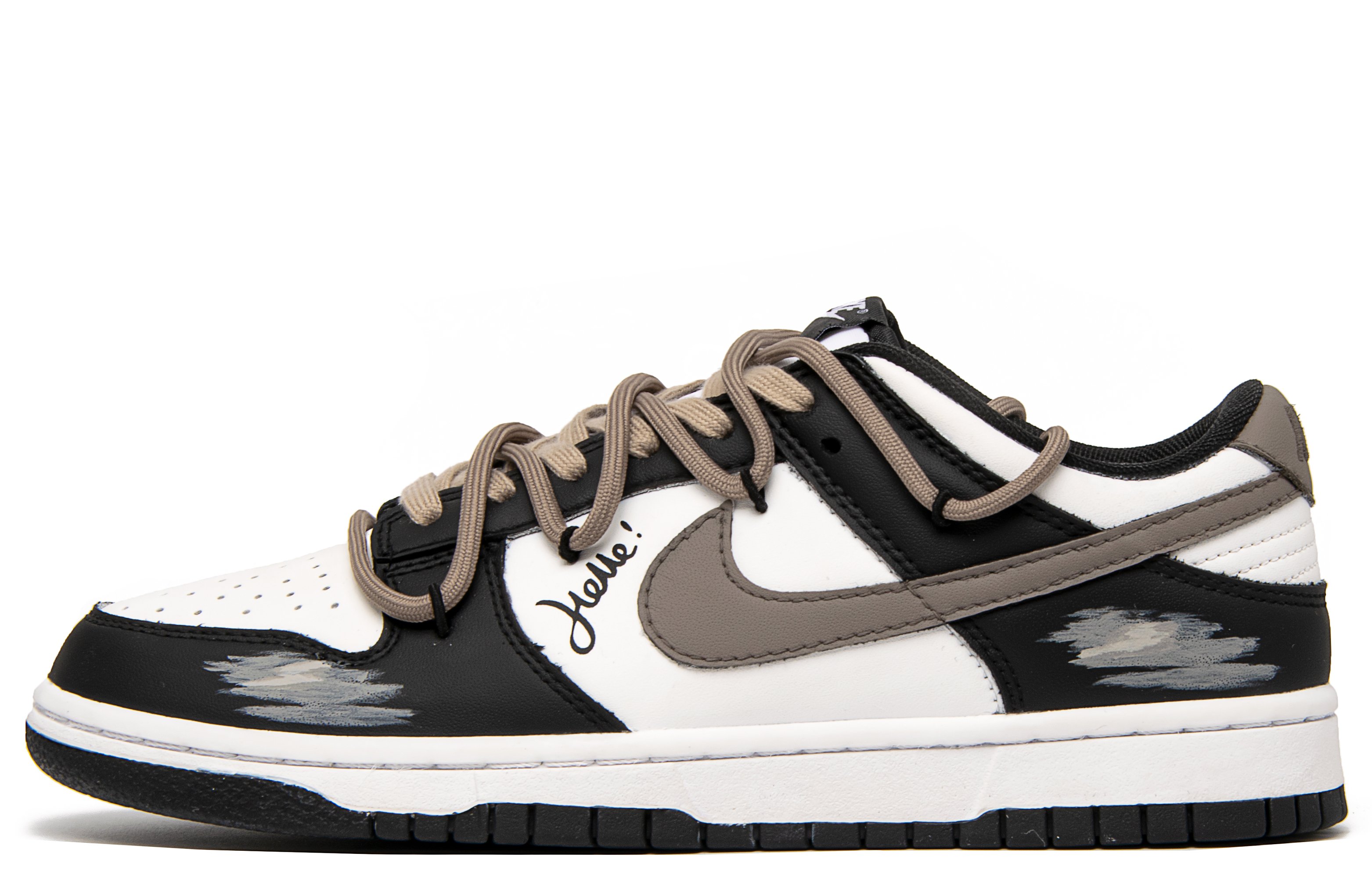 

Кроссовки Nike Dunk Skateboarding Shoes Women's Low-top Black/White/Brown, черный