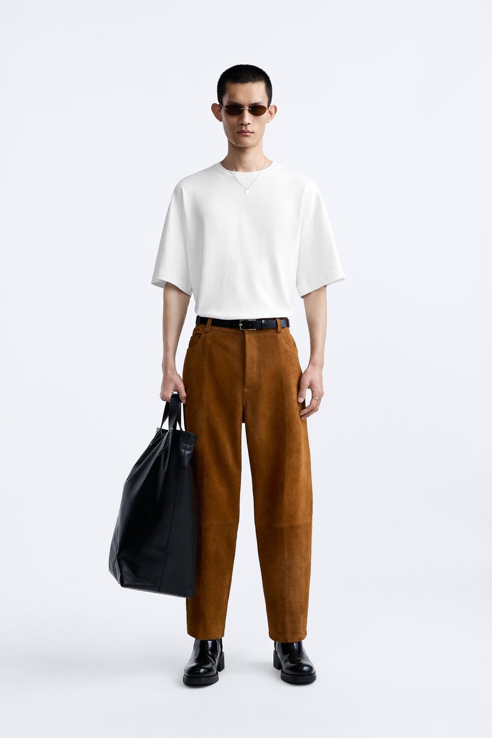 

Футболка свободного кроя ZARA, белый