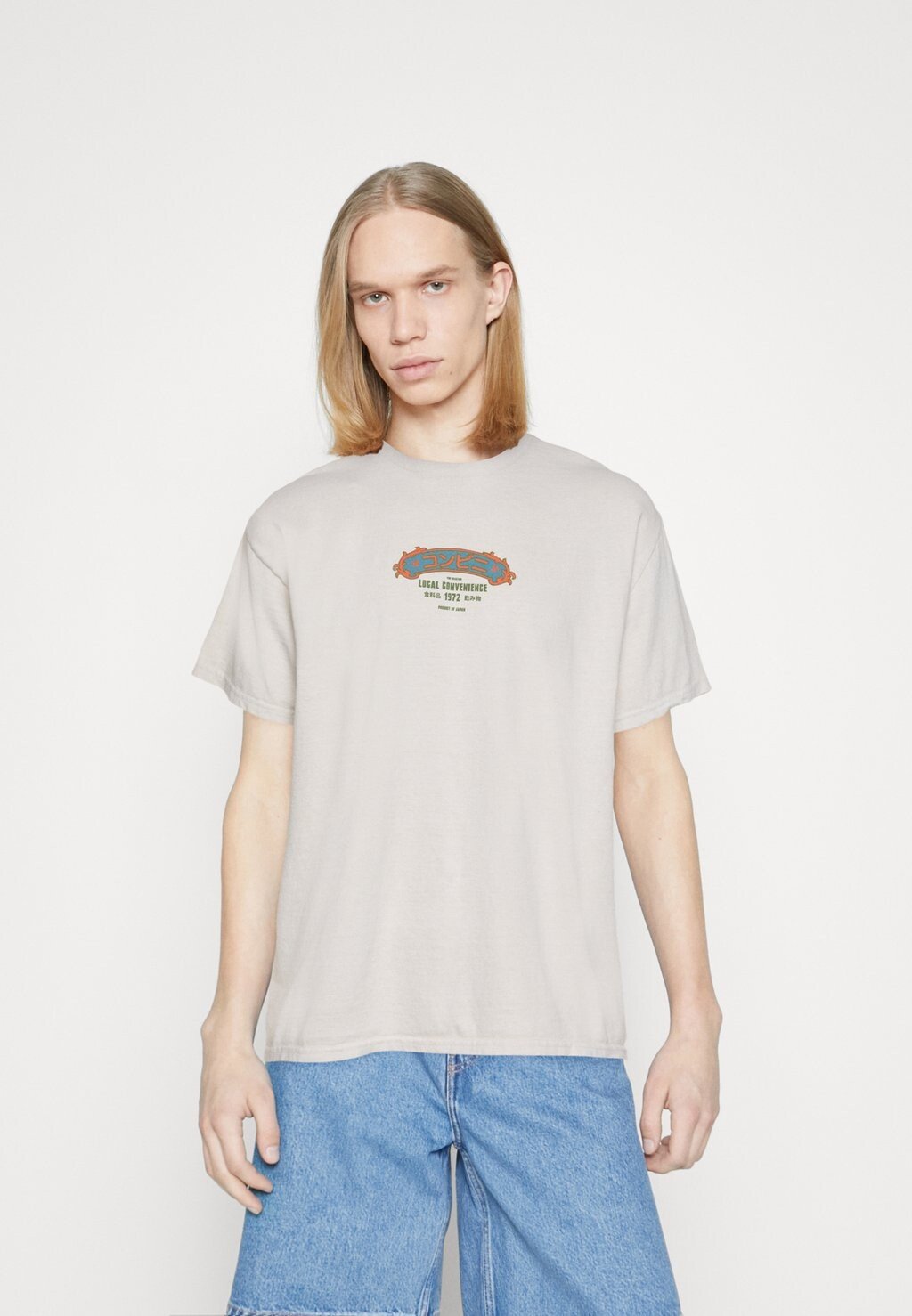 

Футболка с принтом BDG Urban Outfitters, молочный, Серый