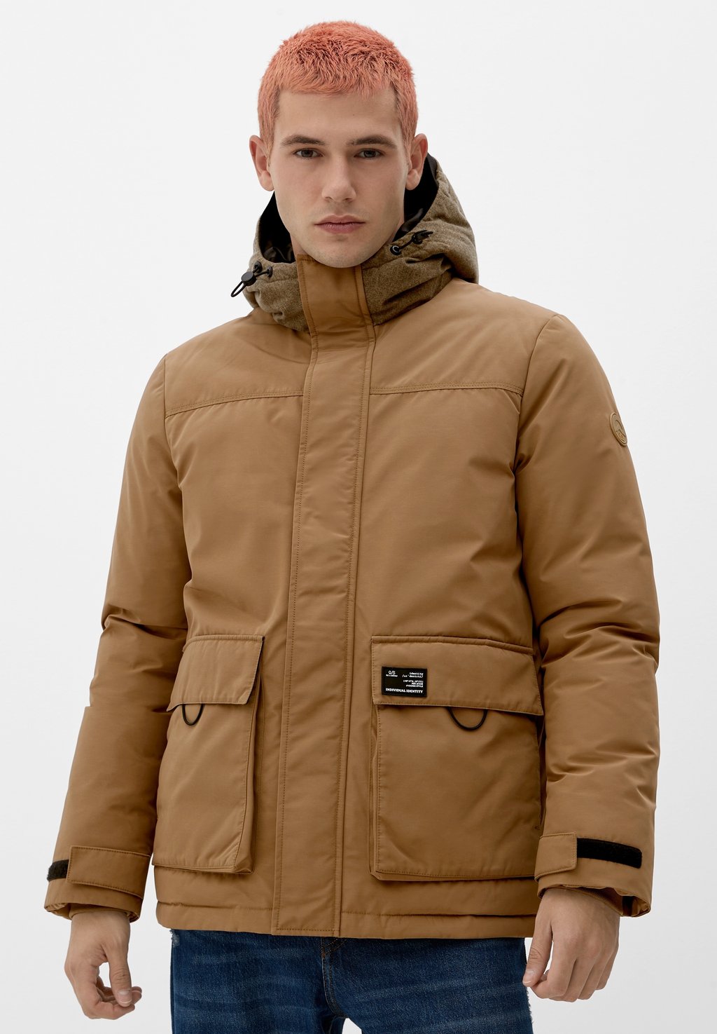 цена Зимняя куртка QS by s.Oliver, светло-коричневый