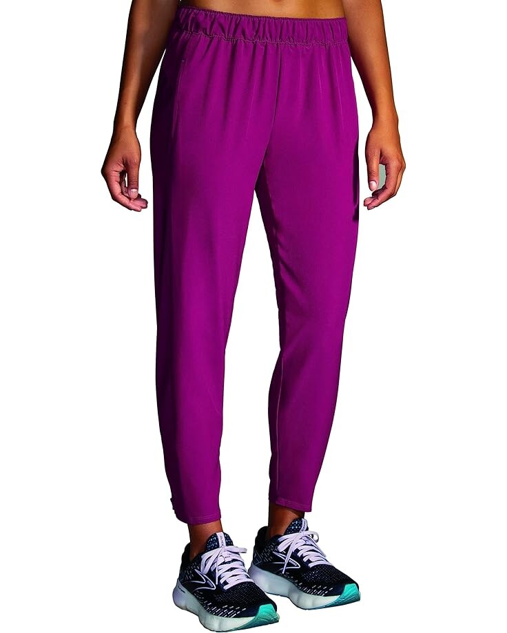 

Брюки Brooks Shakeout, цвет Dark Mauve