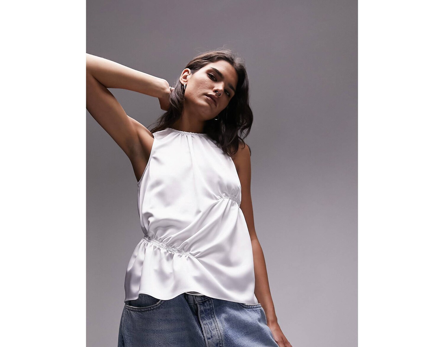 

Топ со сборками Topshop цвета слоновой кости