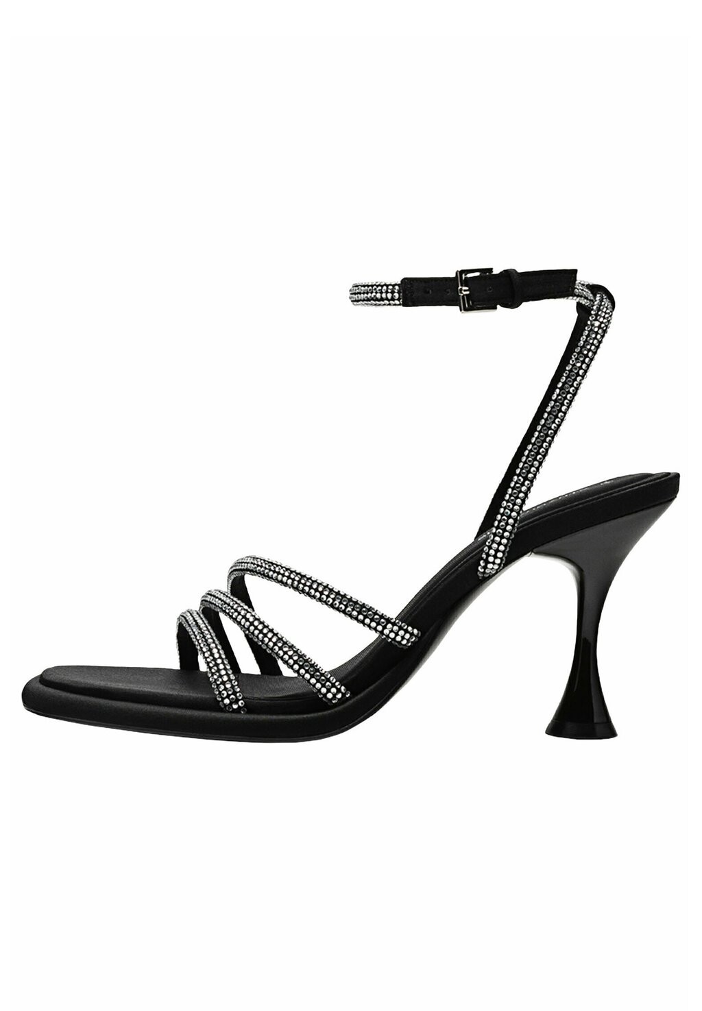 

Босоножки Stradivarius, черный