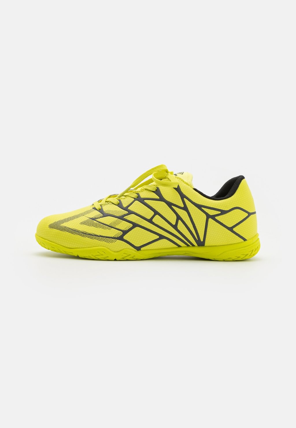 

Кроссовки Umbro