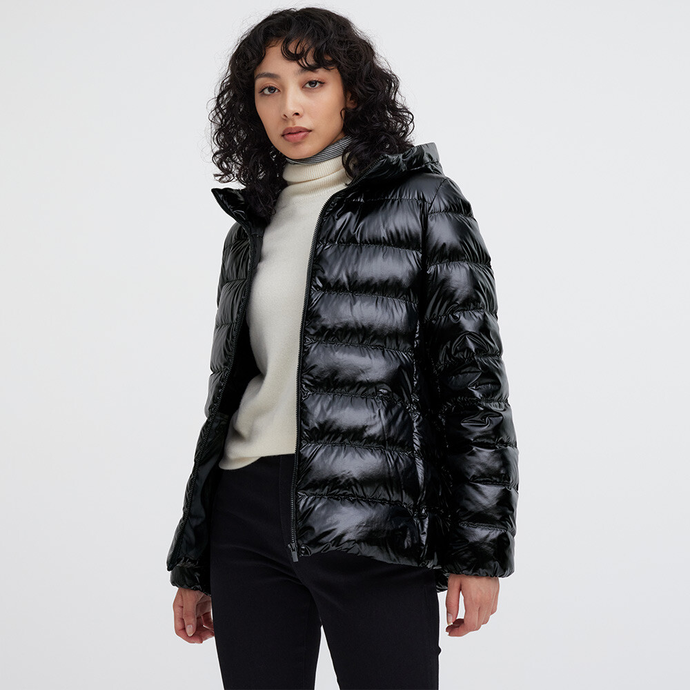 

Пуховик Uniqlo легкий премиум-класса с капюшоном, черный