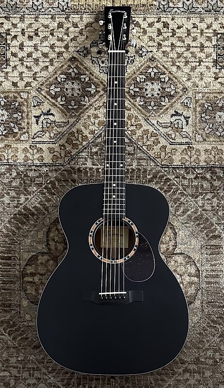 

Акустическая гитара Eastman E2OM-BK Dreadnought Acoustic Cedar Top, Black w/ Gig Bag, Setup #4243