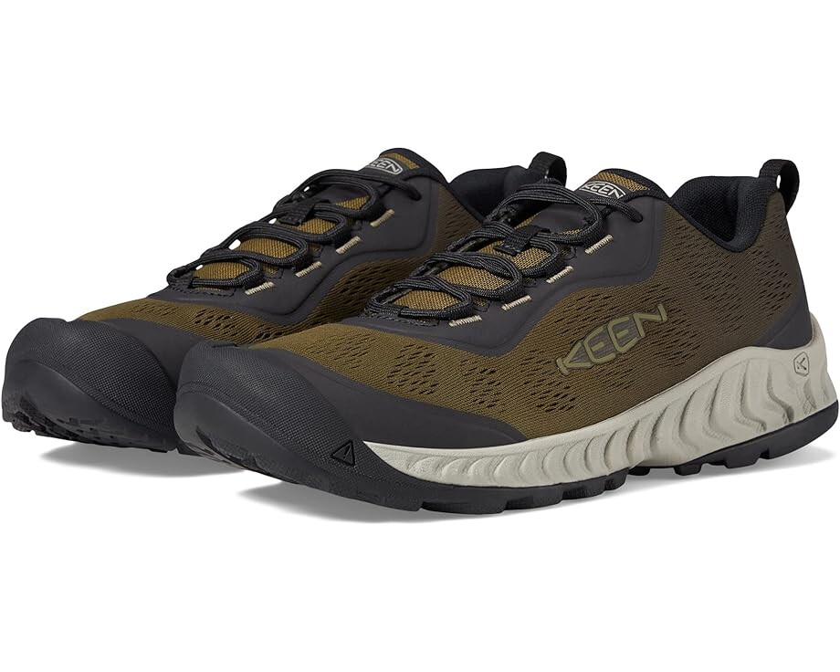

Походные ботинки KEEN Nxis Speed, цвет Military Olive/Ombre