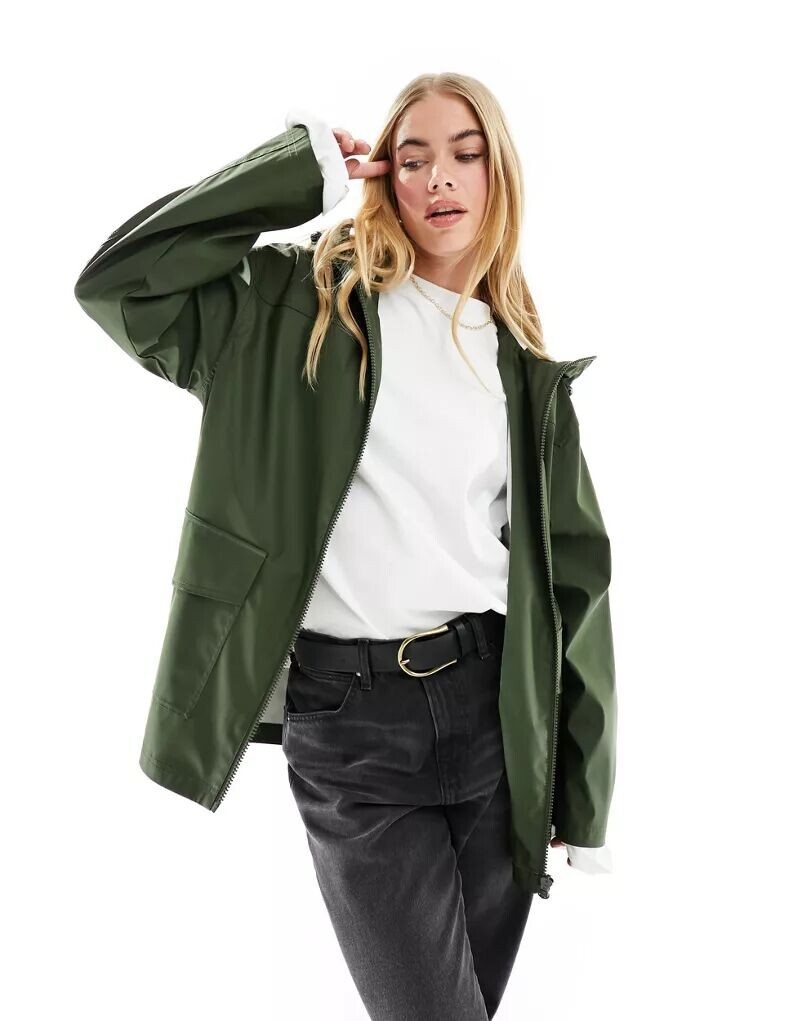

Прорезиненный плащ цвета хаки ASOS