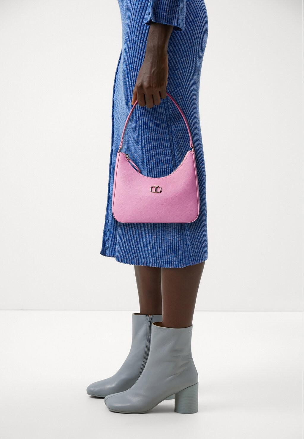 

Сумочка Case TWINSET, цвет prism pink