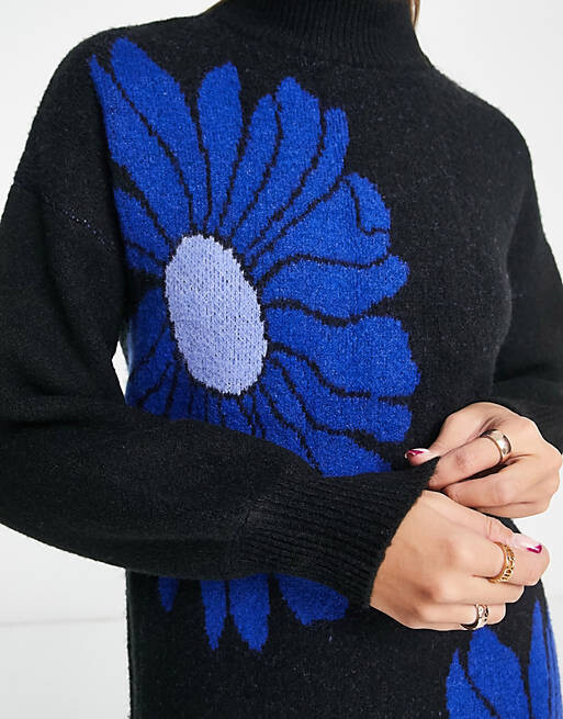 

Трикотажное платье Monki сине-черного цвета с цветочным принтом