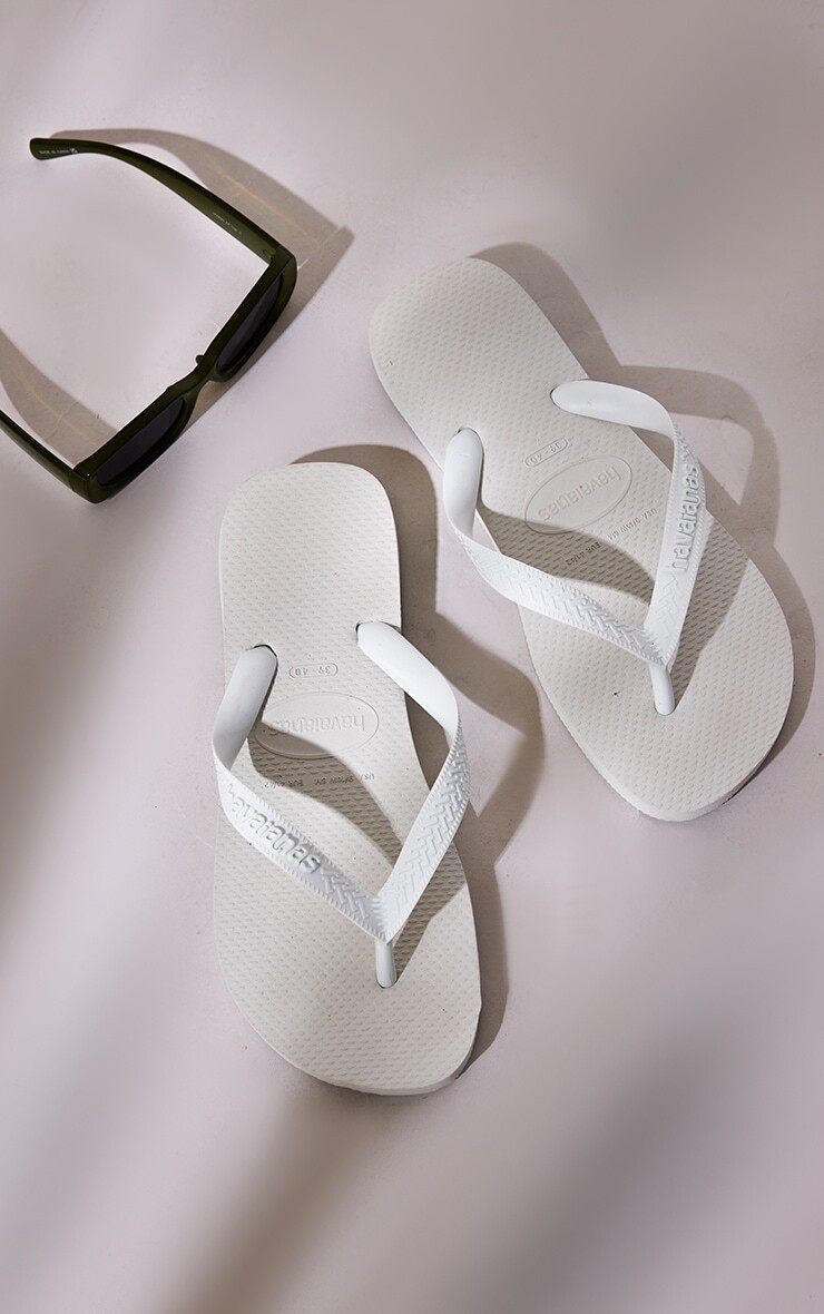 

PrettyLittleThing Белые шлепанцы Havaianas