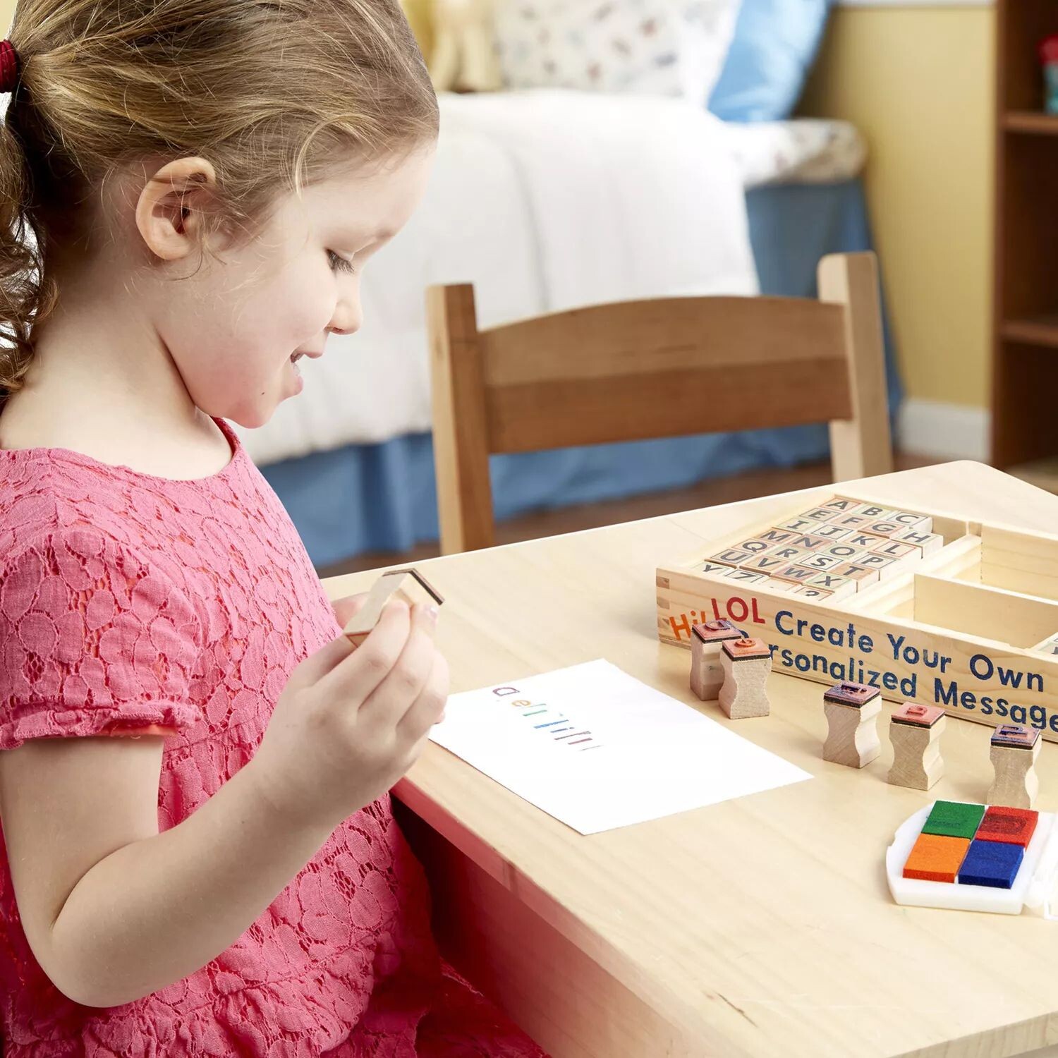 

Набор марок «Мелисса и Дуг» с алфавитом Melissa & Doug