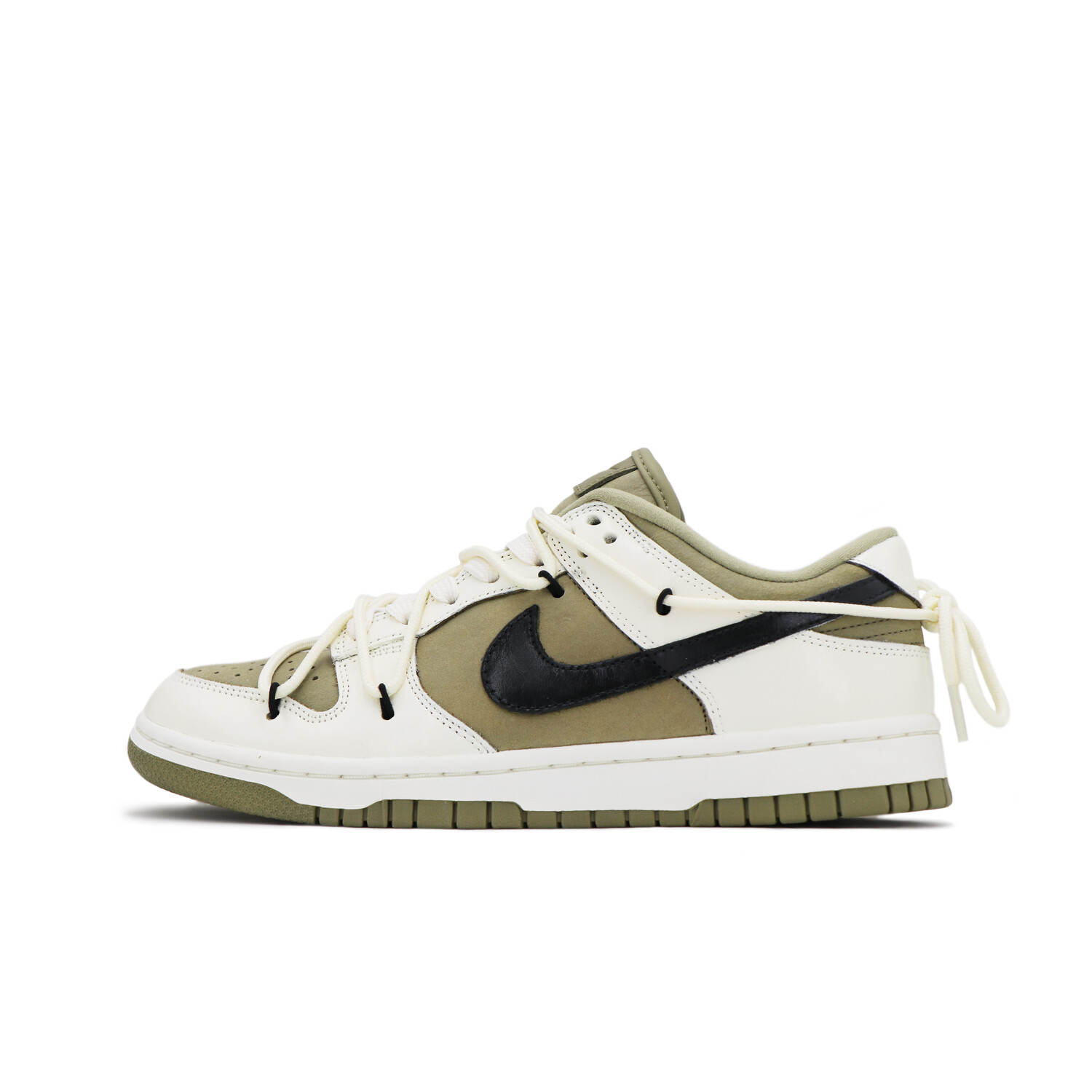 

Женские кроссовки для скейтбординга Nike Dunk