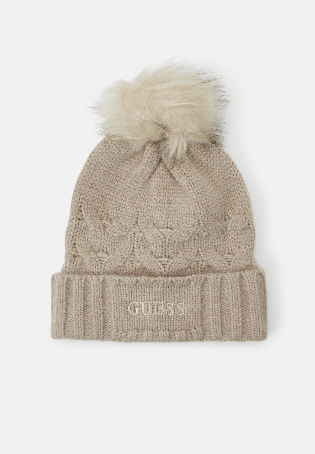 

Бейсболка Guess